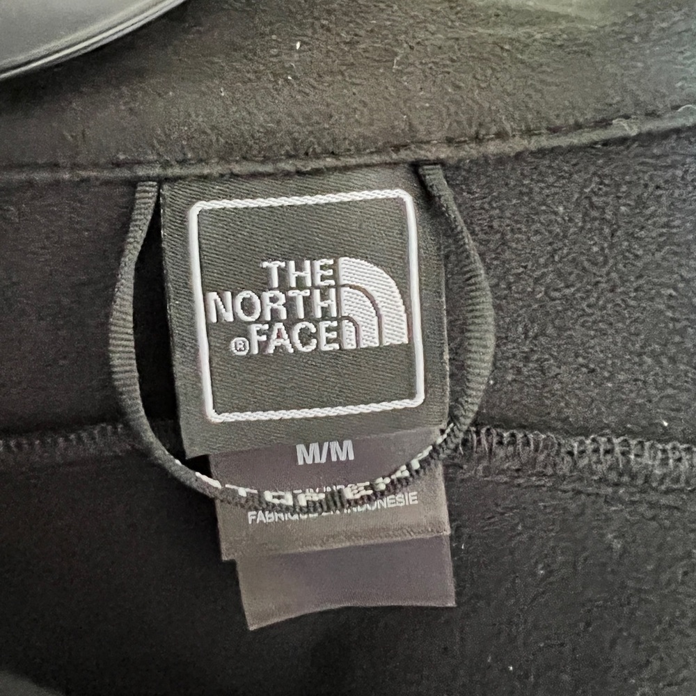 North face jacket - Picture 3 of 3